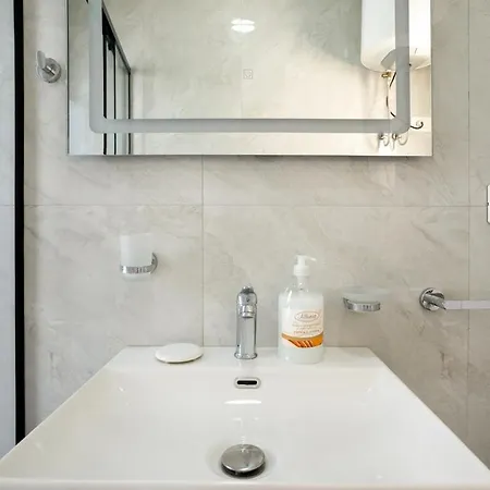 Apartamento Elegant & Cozy 1-bdr Hideaway *