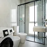 Elegant & Cozy 1-bdr Hideaway