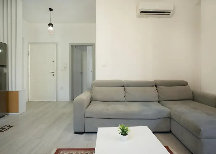 公寓 Elegant & Cozy 1-bdr Hideaway 地拉那