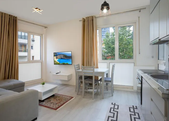 Elegant & Cozy 1-bdr Hideaway * 地拉那